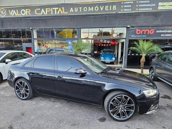 AUDI A4 2.0 TFSI AMBIENTE 183CV GASOLINA 4P MULTITRONIC AUDI A4 2.0 TFSI AMBIENTE 183CV GASOLINA 4P MULTITRONIC